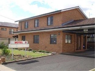 Centrepoint Motel 3*