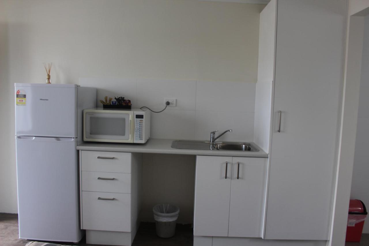 Centrepoint 3*